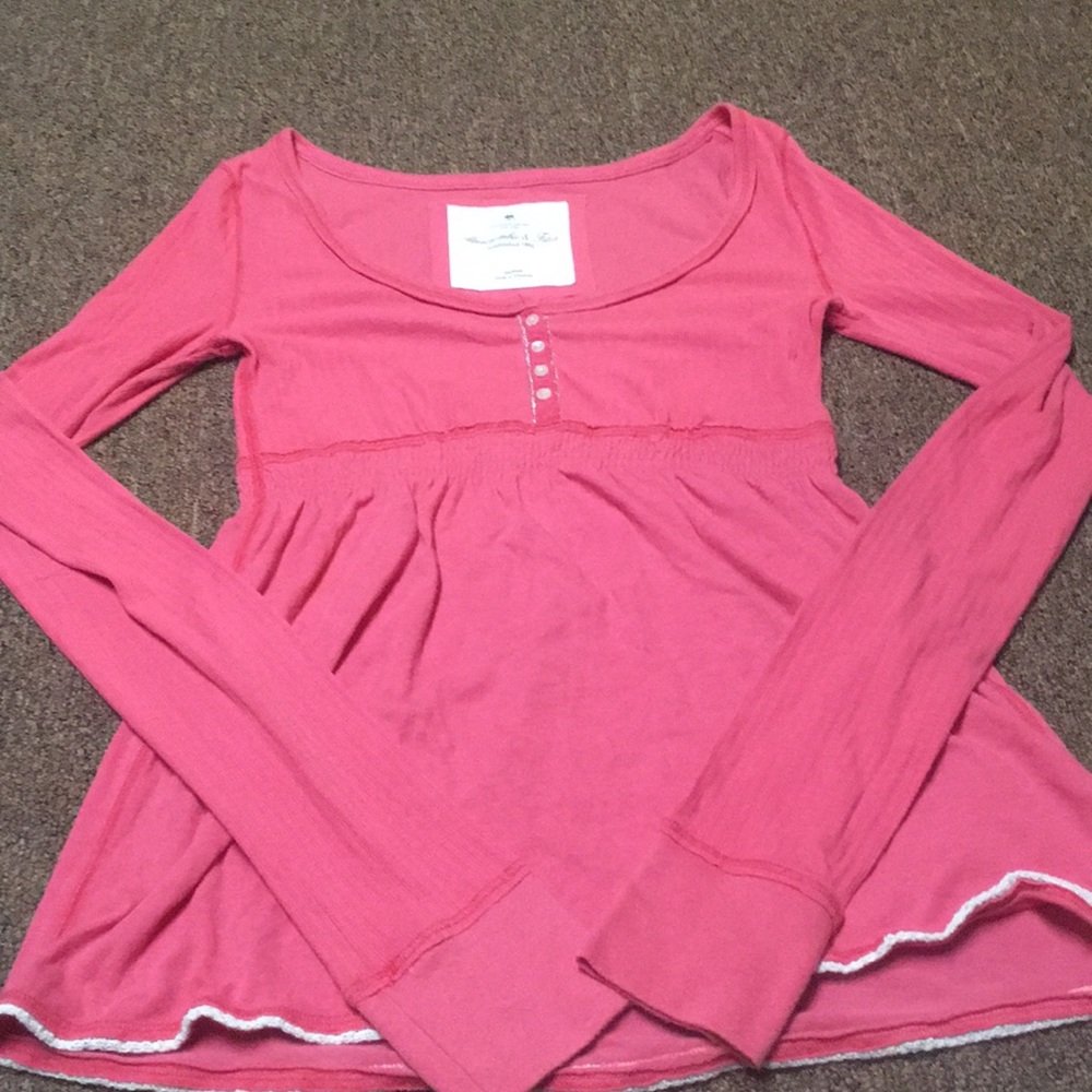 abercrombie & fitch longs sleeve top